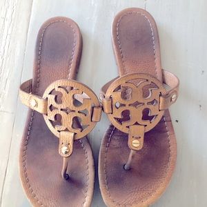 Tory Burch Miller Pebbled Sand Leather size 7